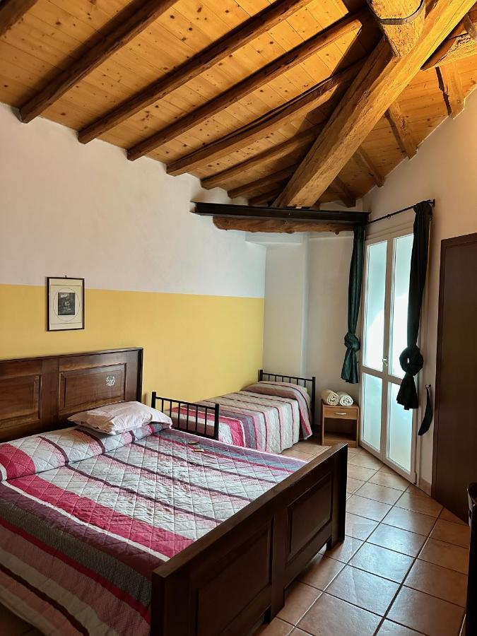 Agriturismo La Rasdora Porto Mantovano Kültér fotó