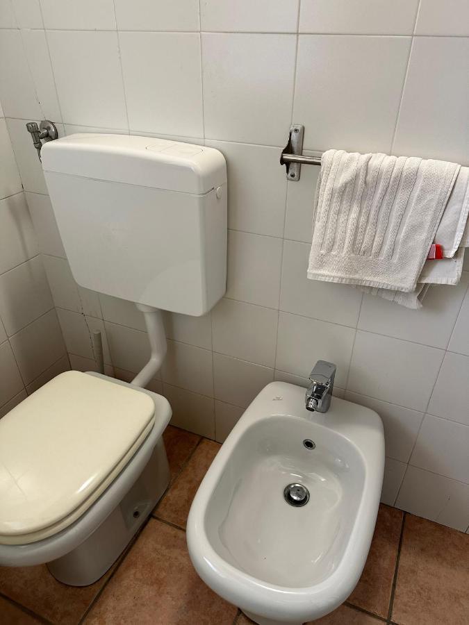 Agriturismo La Rasdora Porto Mantovano Kültér fotó