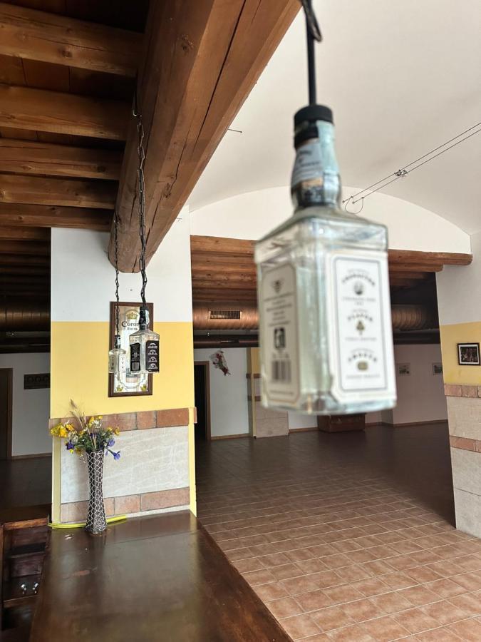 Agriturismo La Rasdora Porto Mantovano Kültér fotó
